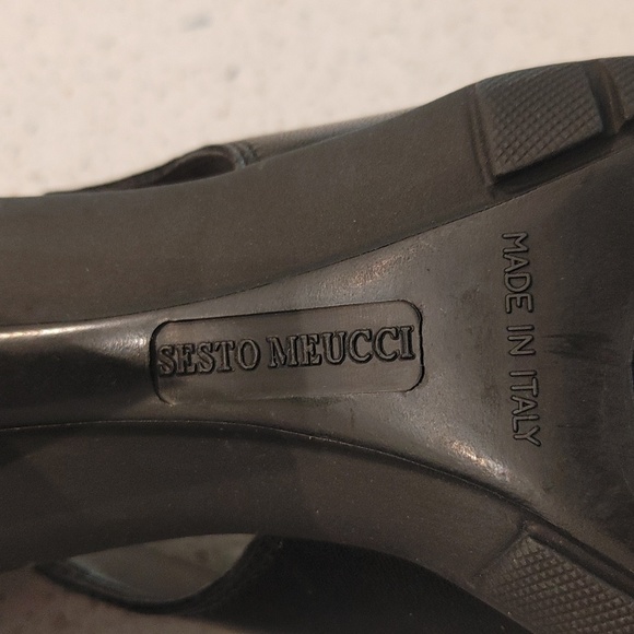 New. Sesto Meucci heels. Size 6.0 - Picture 6 of 7